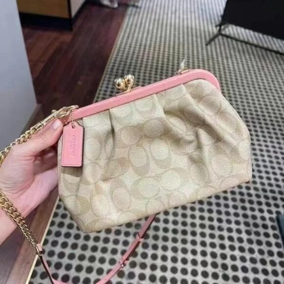 NORA KISSLOCK CROSSBODY IN SIGNATURE CANVAS (COACH C2876) - Picture 1 of 7